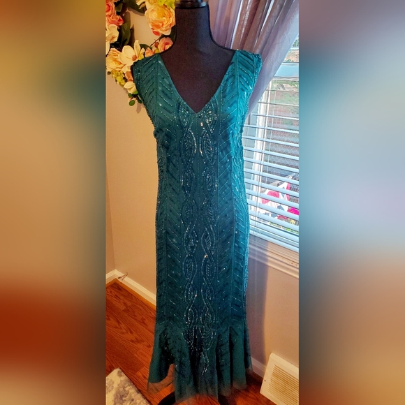 Emerald sequin cocktail dress Size 20W Adrianna Pappell - Picture 1 of 1